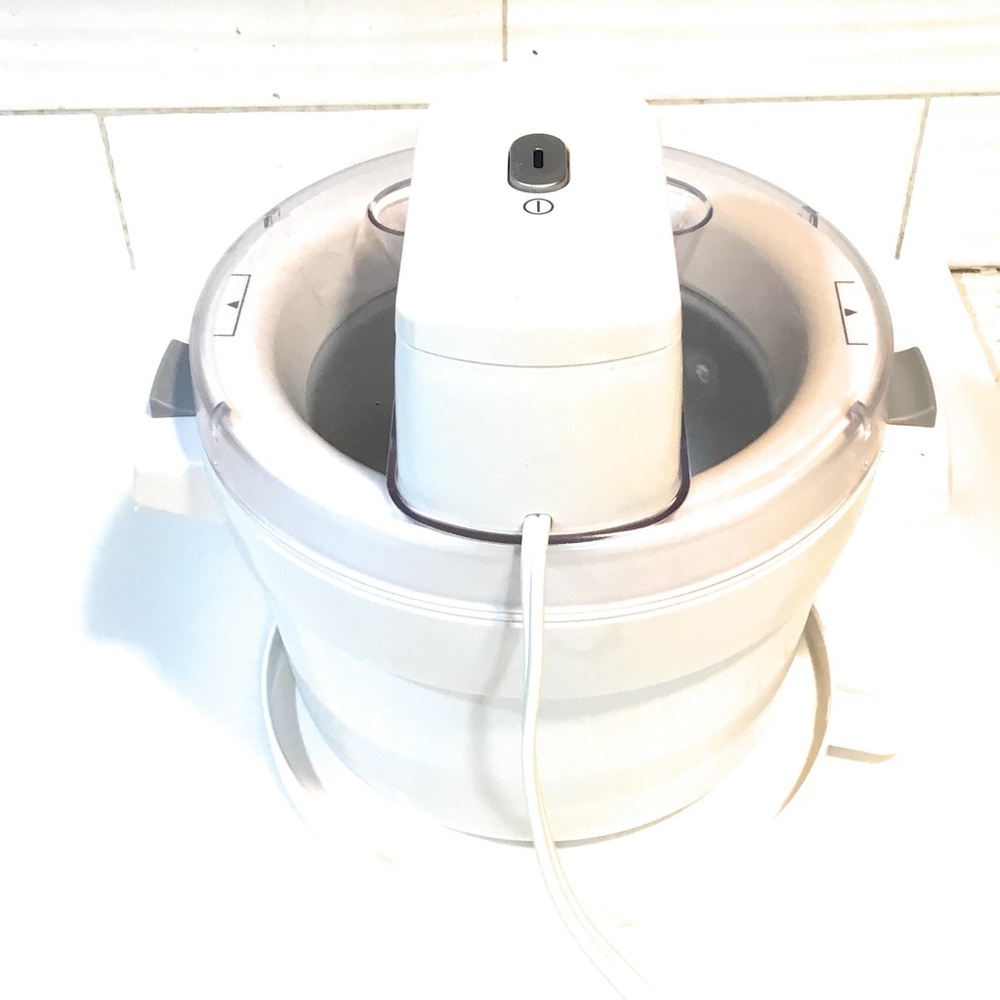 🍦 KRUPS GVS142 Automatic Ice Cream Maker – White 🧊